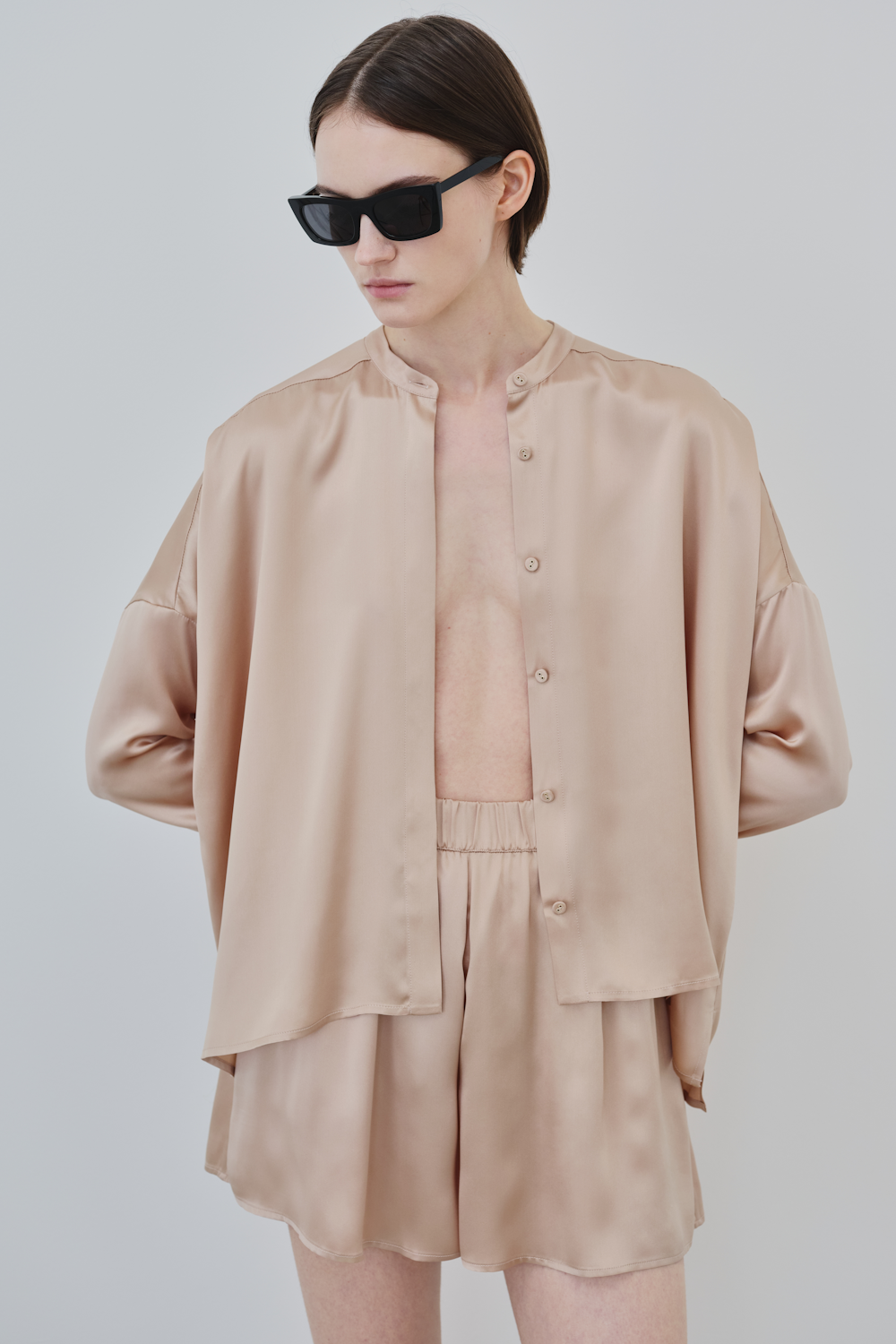 Minimal organic silk womenswear set with long sleeve Tess shirt and Hani shorts, sustainable womenswear by HERTH.