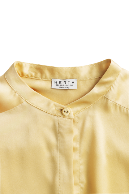 Tess Silk Shirt in Organic Silk - Desert