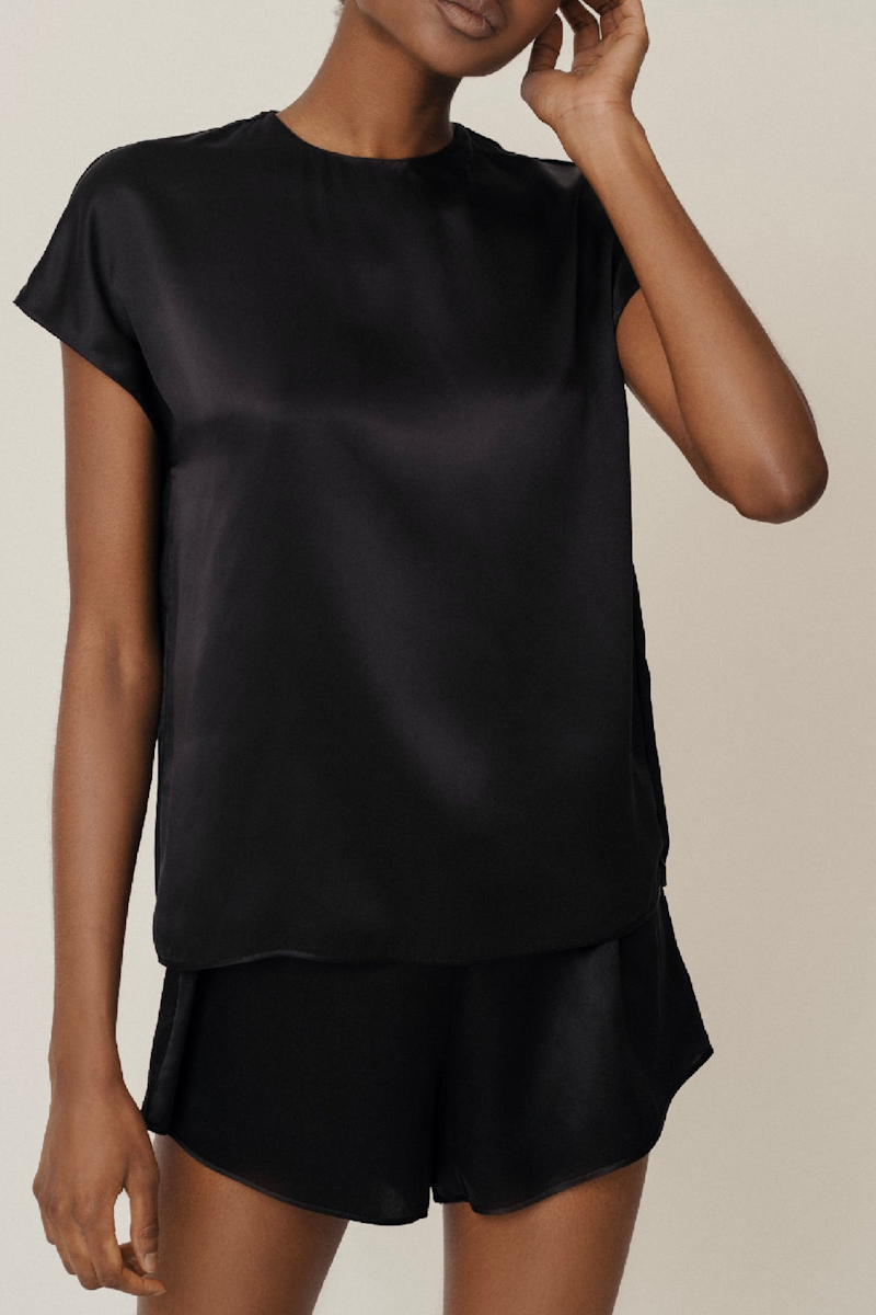 YARI BLACK: ORGANIC SILK SHORTS