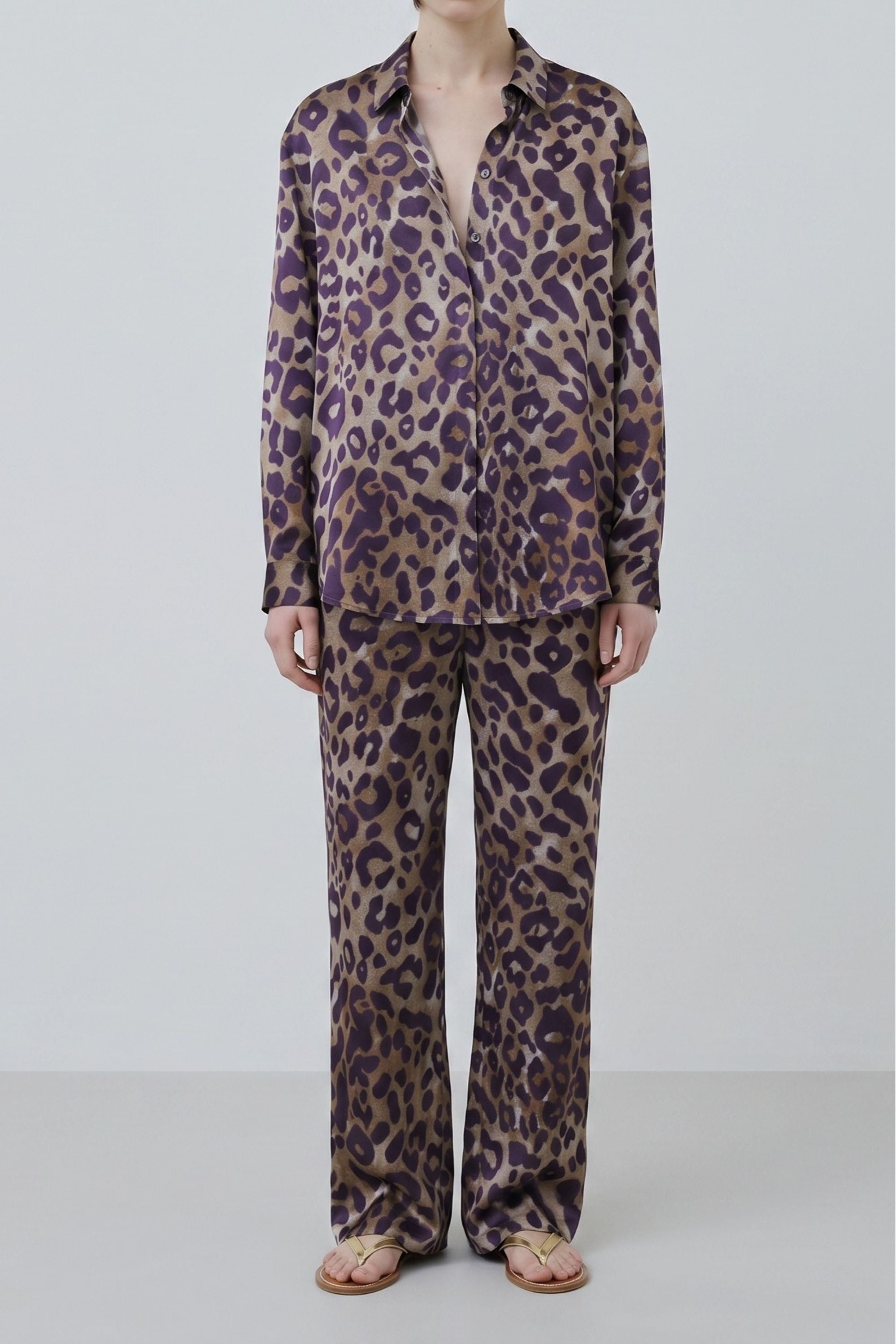 Leopard print organic silk shirt and trousers set, fluid silhouette and coordinated pattern, crafted in Italy