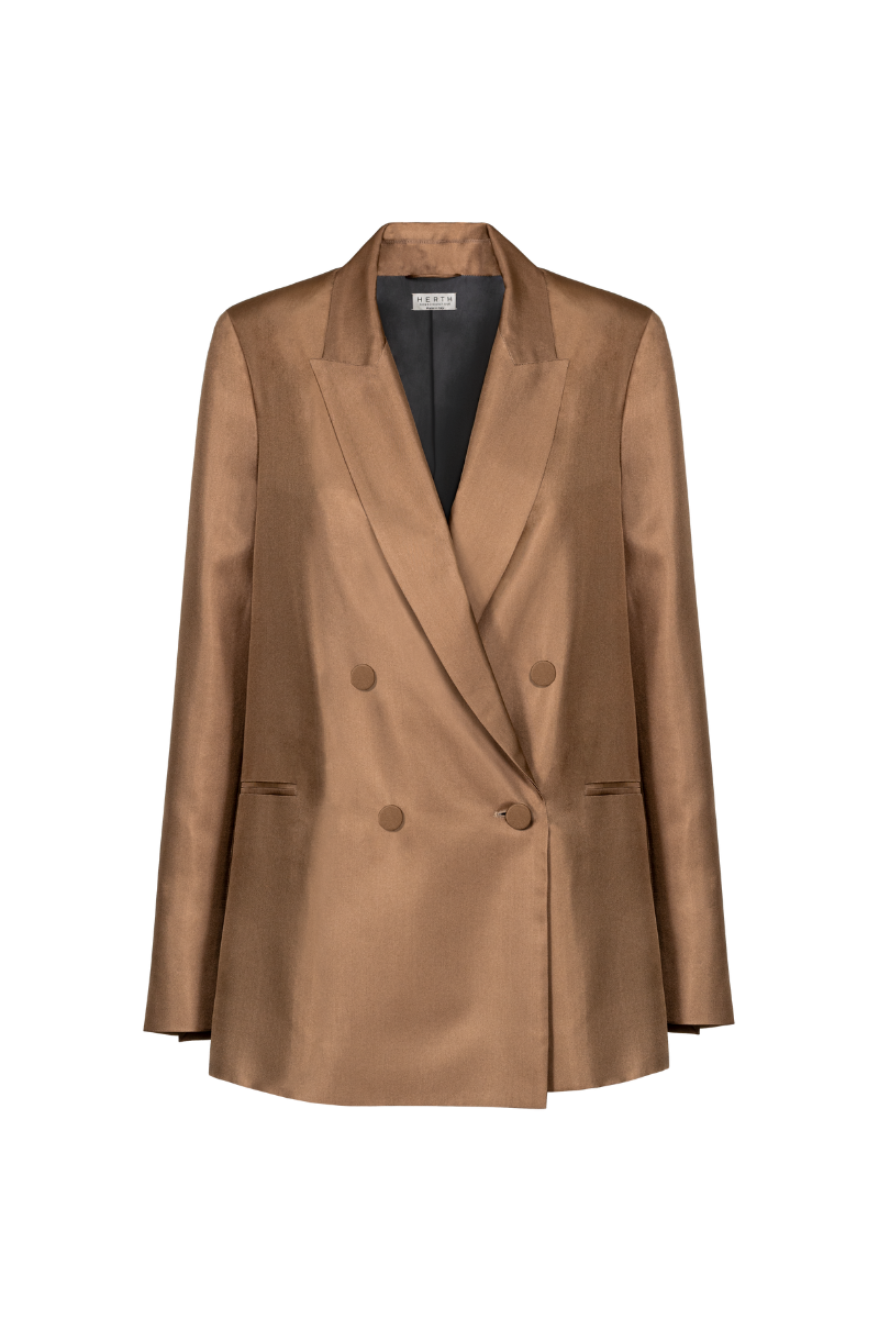 HERTH Uma blazer in camel silk twill — organic silk jacket crafted in Italy.