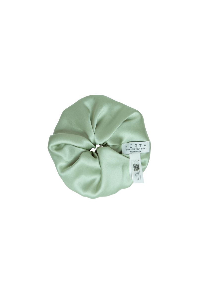 EDI TEA: ORGANIC SILK SCRUNCHIE